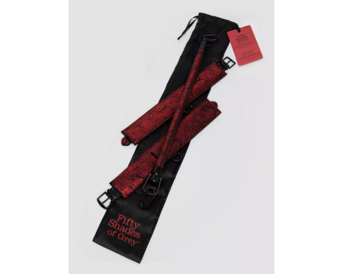 Распорка для ног Reversible Restraint Bar with Cuffs