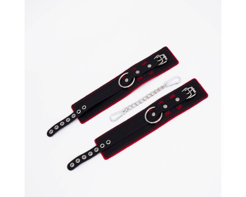 Черно-красные оковы с красной строчкой Sex