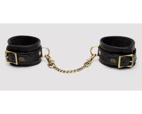 Черные оковы на ноги Bound to You Faux Leather Ankle Cuffs