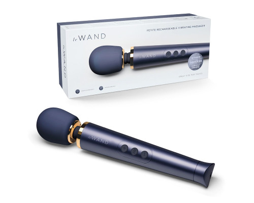 Cиний вибратор Le Wand Petite Rechargeable Vibrating Massager - 25 см.