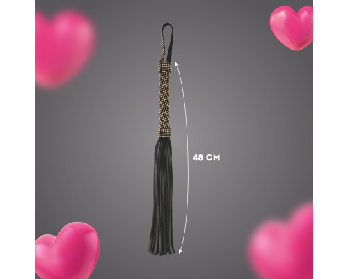 Черная плеть с заклепками на рукояти - 48 см.