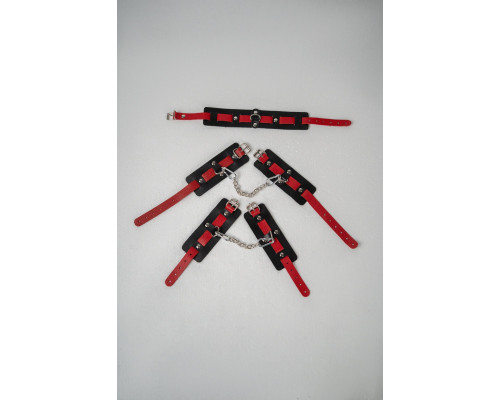 Черно-красный набор фиксаций: наручники, оковы и ошейник