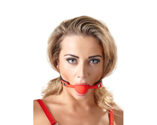 Силиконовый кляп-шар на чёрных ремешках Red Gag silicone