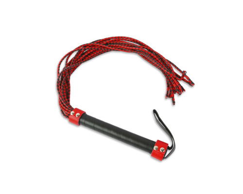 Красно-чёрная плеть-многохвостка с гладкой рукоятью - 77 см.