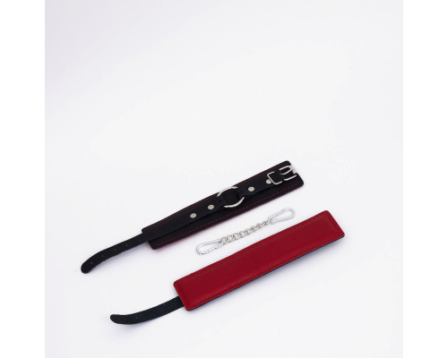 Черно-красные кожаные оковы