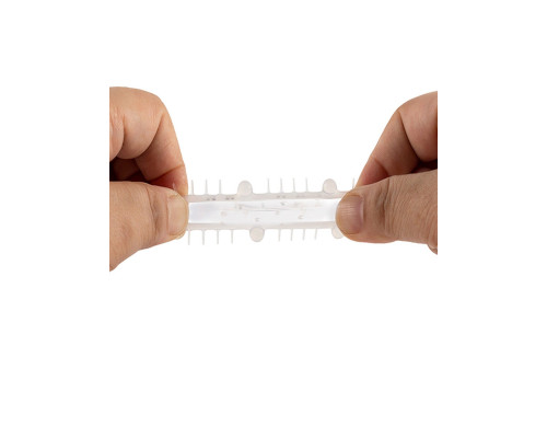 Стимулирующая насадка на пенис с несколькими видами рельефа