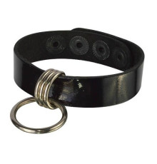 Черный лаковый кожаный браслет с подвесным колечком