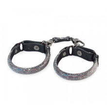 Сверкающие наручники  Гламур