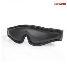 Черная сплошная гладкая маска на глаза