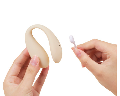 Бежевый вибратор для ношения Carla с управлением через приложение