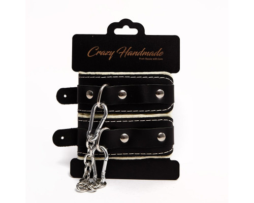 Черные скругленные наручники с мягкой бежевой подкладкой