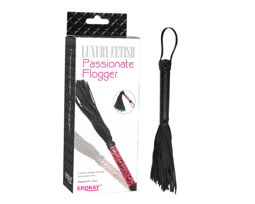 Чёрная многохвостая кожаная плетка Passionate Flogger - 39 см.