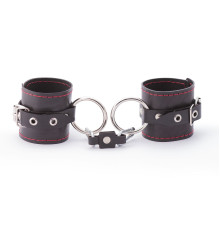 Черные однослойные кожаные наручники с контрастной строчкой