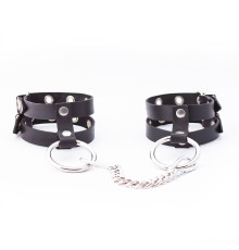 Черные однослойные оковы на цепочке