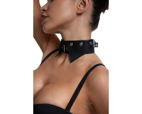 Черный однослойный кожаный ошейник с имитацией воротничка